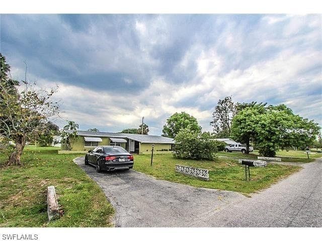 103 Oregon RD N LEHIGH ACRES, FL 33936