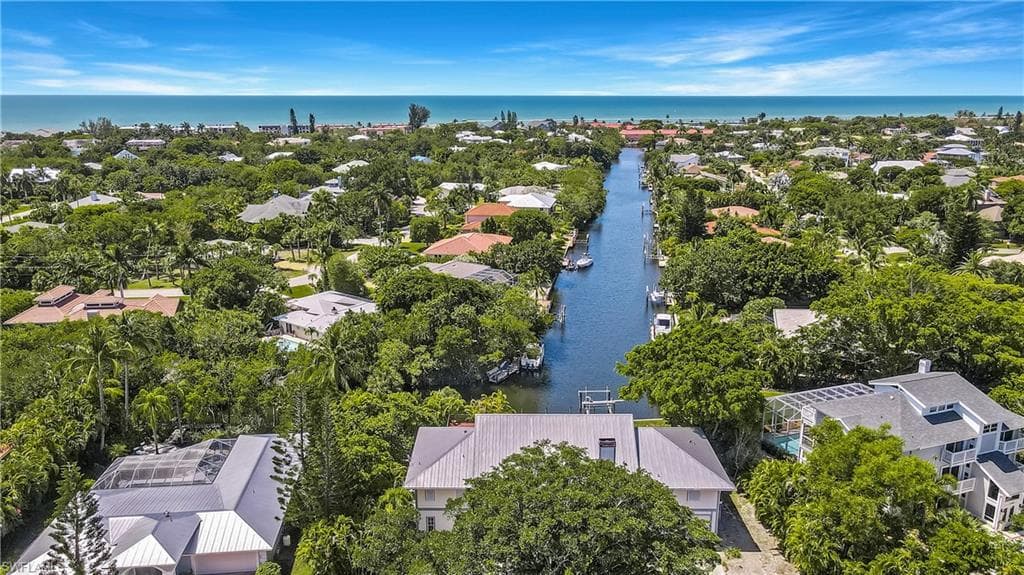 737 Periwinkle WAY SANIBEL, FL 33957