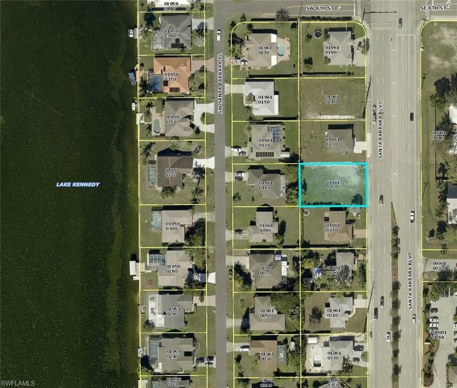 814 Santa Barbara BLVD CAPE CORAL, FL 33991