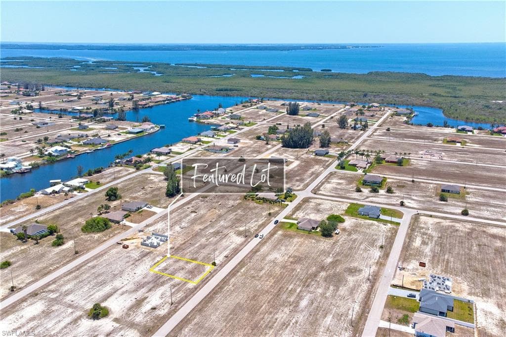 4310 NW 34th TER CAPE CORAL, FL 33993