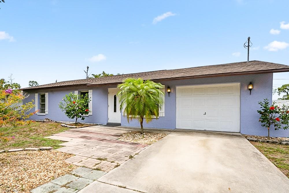 9216 Temple RD E FORT MYERS, FL 33967