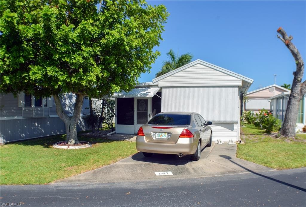 19681 Summerlin RD 141-H FORT MYERS, FL 33908