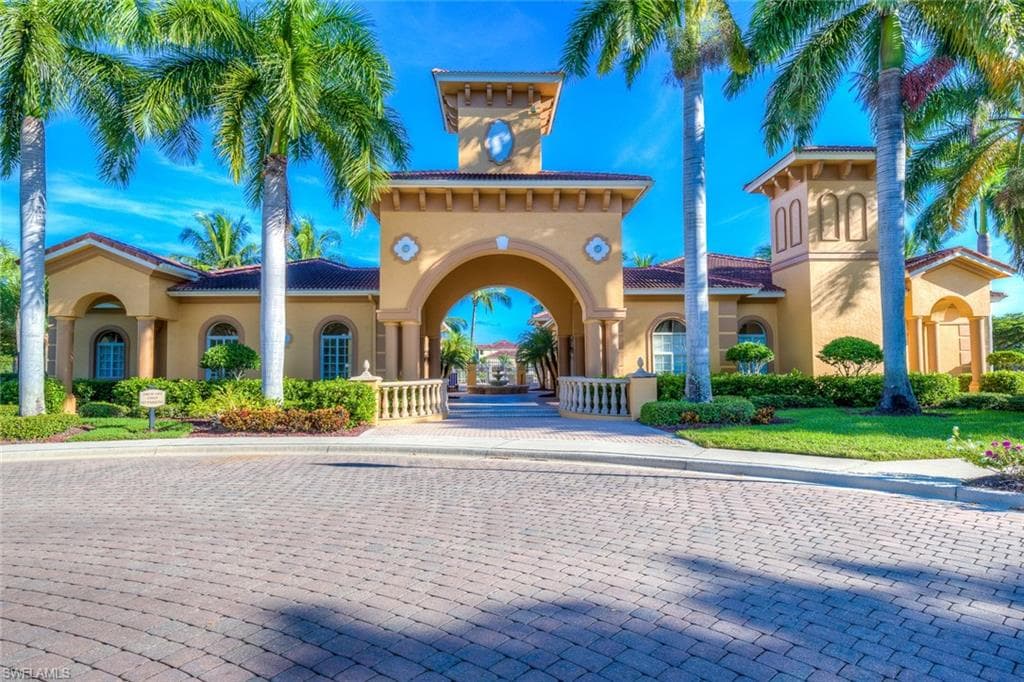 15585 Ocean Walk CIR 314 FORT MYERS, FL 33908