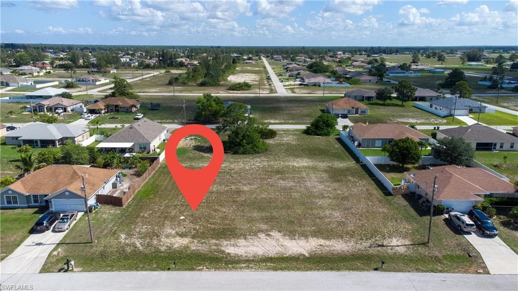 1703 NW 18th TER CAPE CORAL, FL 33993