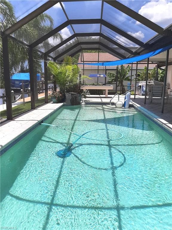2118 SE 10th TER CAPE CORAL, FL 33990
