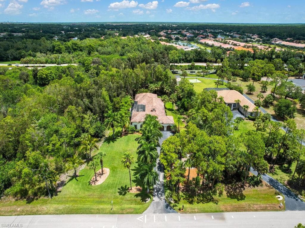5791 Napa Woods WAY NAPLES, FL 34116