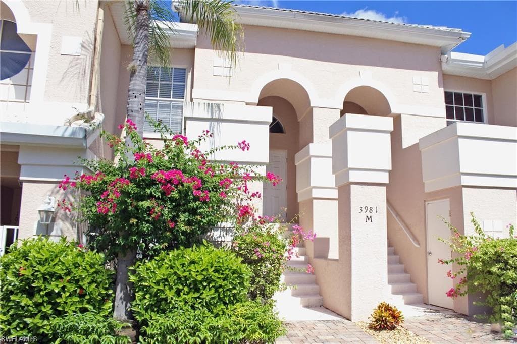 3981 Windward Passage CIR 201