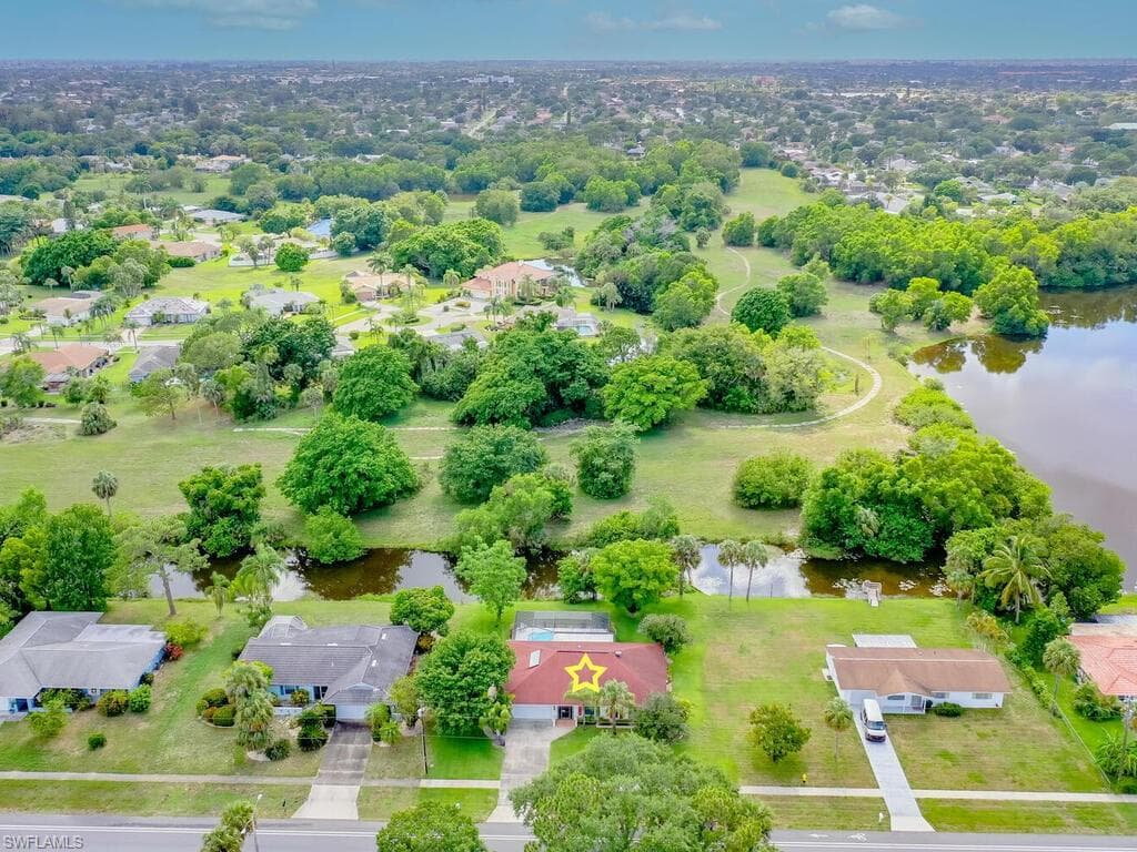4371 Orange Grove BLVD NORTH FORT MYERS, FL 33903