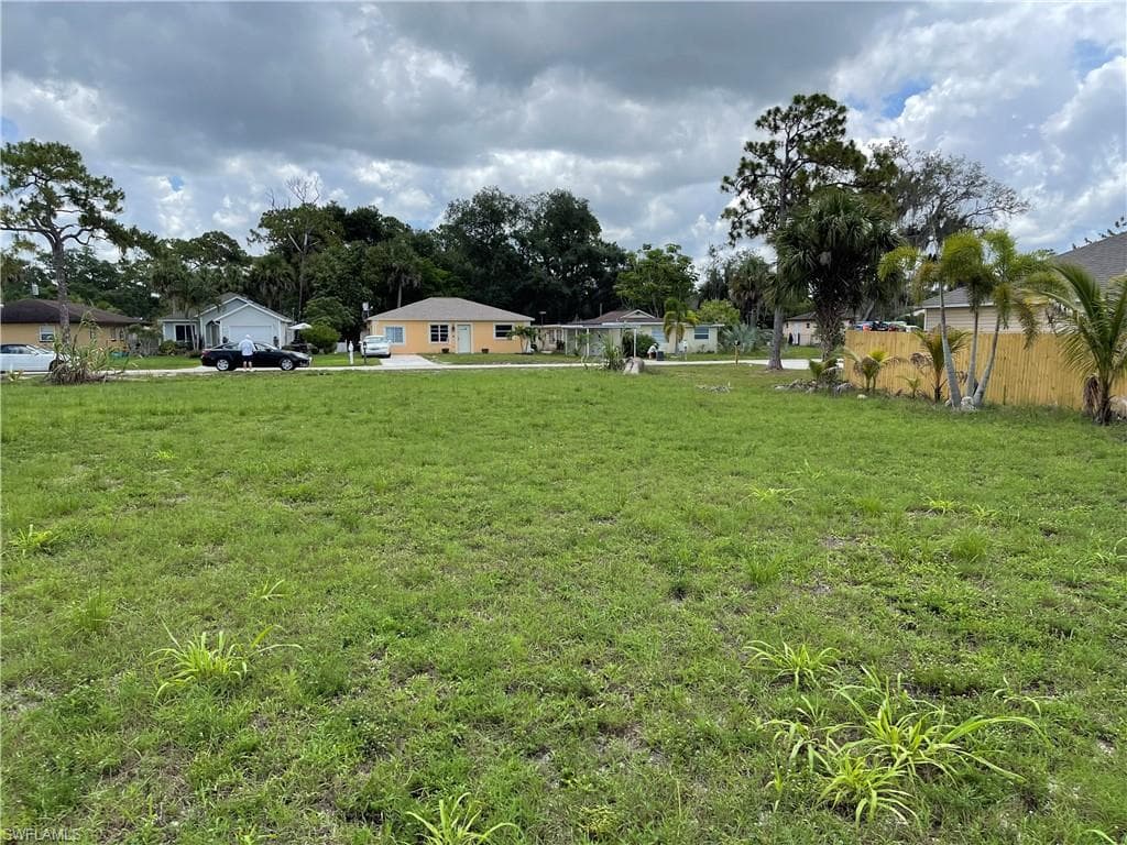 26590/592 Sherwood LN BONITA SPRINGS, FL 34135