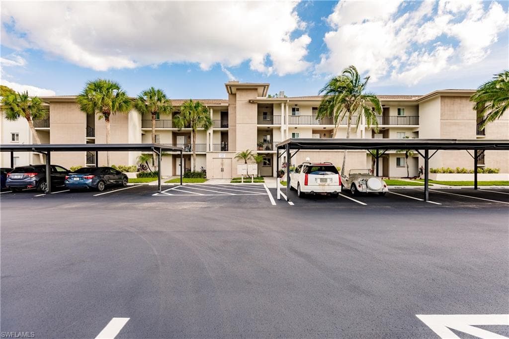2079 Barkeley LN 4 FORT MYERS, FL 33907