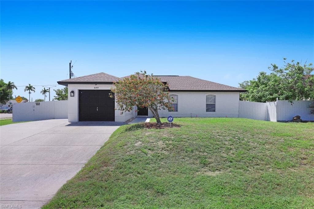 5197 20th CT SW NAPLES, FL 34116