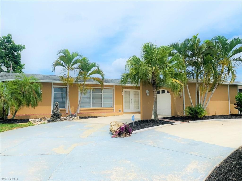 3105 SE 18th AVE CAPE CORAL, FL 33904