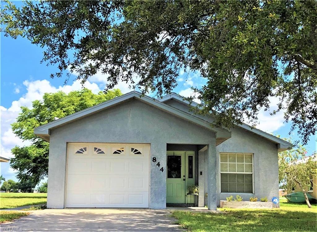 844 Thatcher BLVD SW MOORE HAVEN, FL 33471
