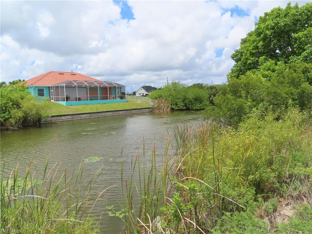 1223 NW 11th ST CAPE CORAL, FL 33993
