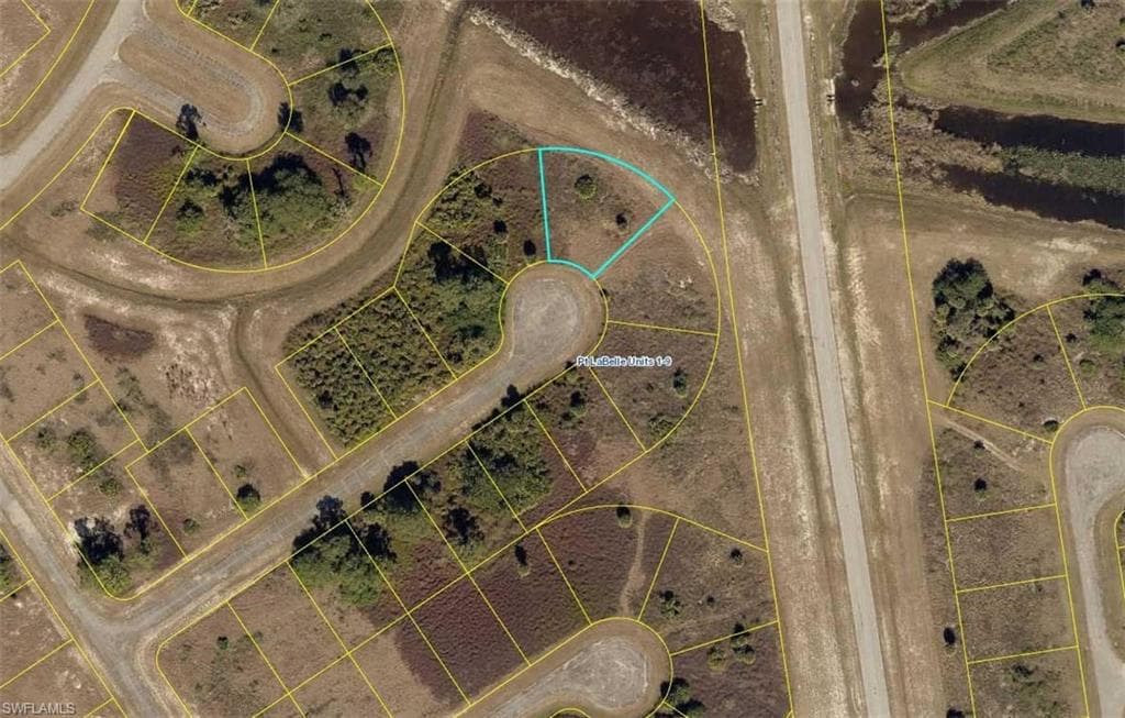 7016 Hero CT LABELLE, FL 33935