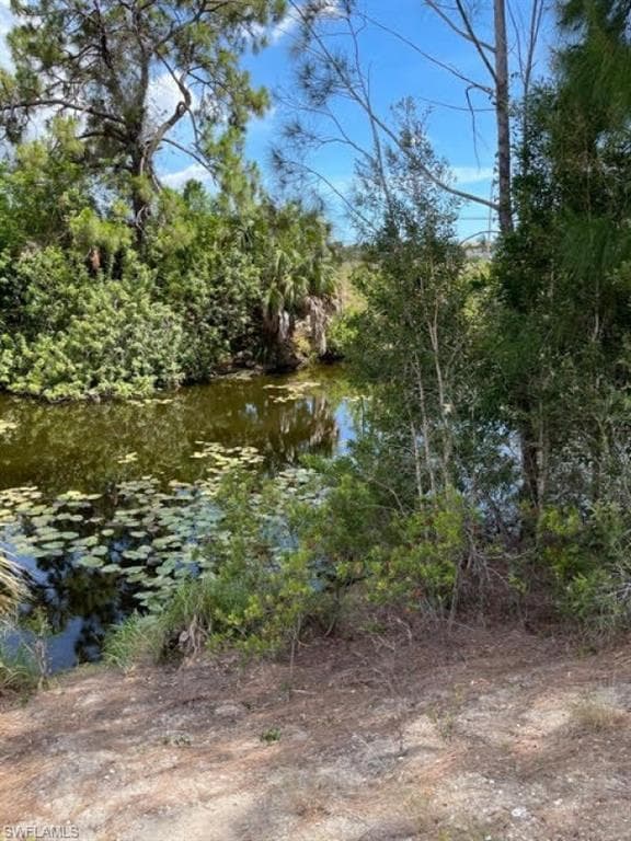 1124 SW 4th LN CAPE CORAL, FL 33991