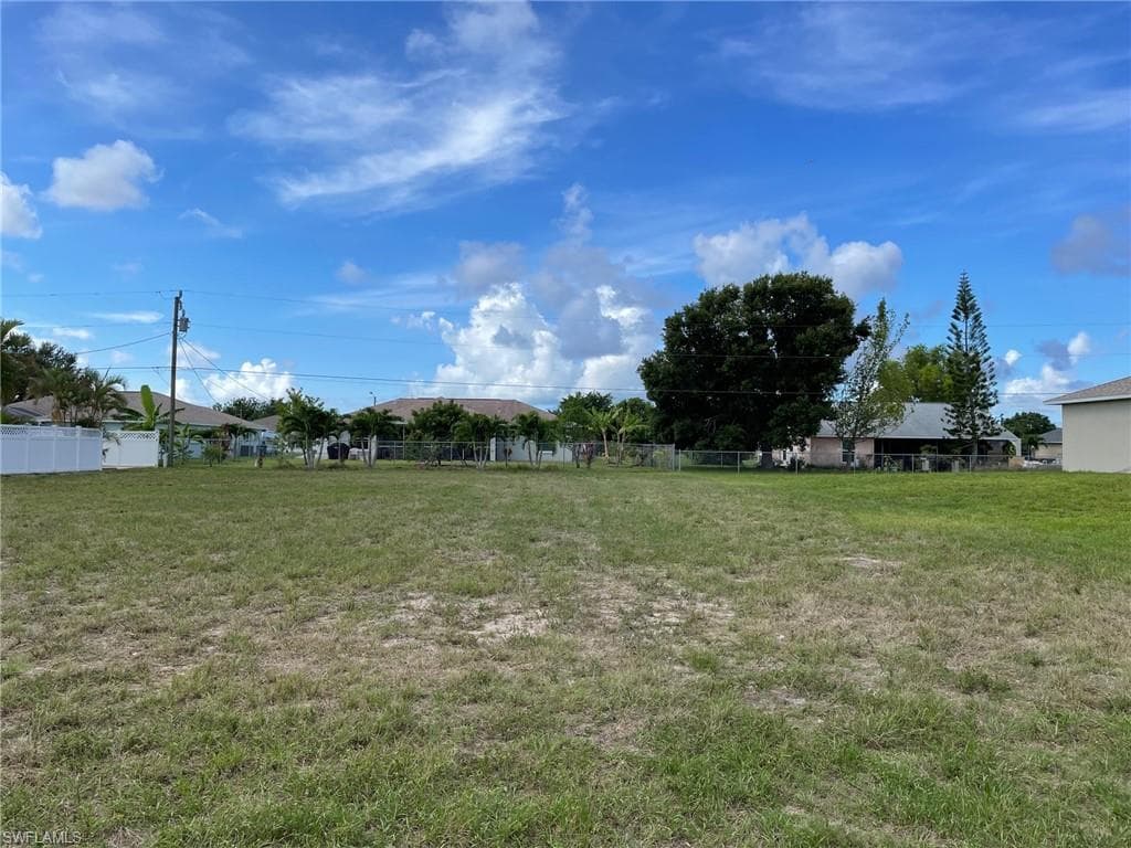 1122 SW 41st ST CAPE CORAL, FL 33914