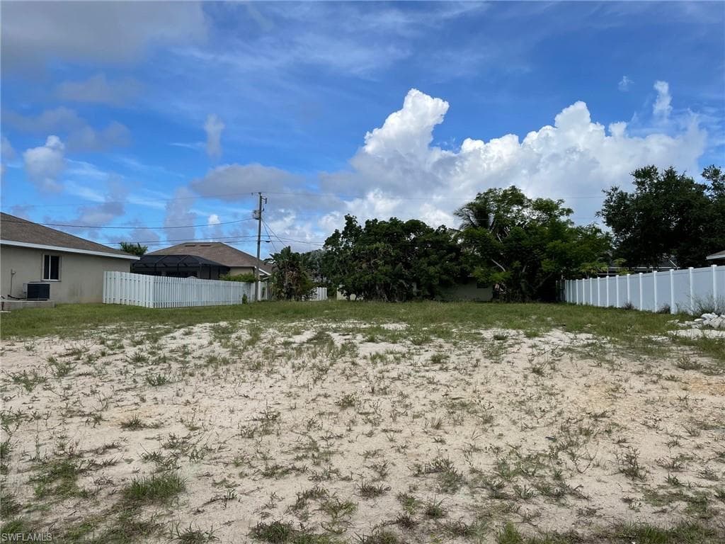 4222 SW 14th PL CAPE CORAL, FL 33914