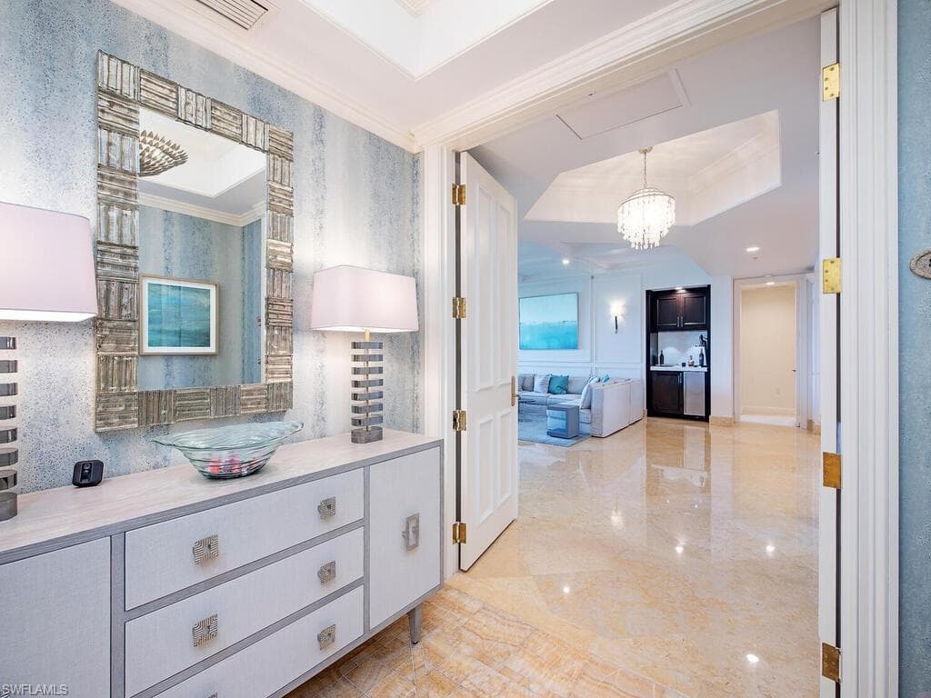 5051 Pelican Colony BLVD 802 BONITA SPRINGS, FL 34134