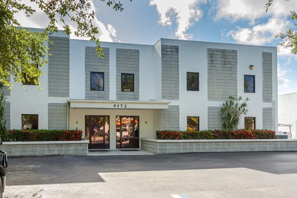 4172 Corporate SQ B NAPLES, FL 34104