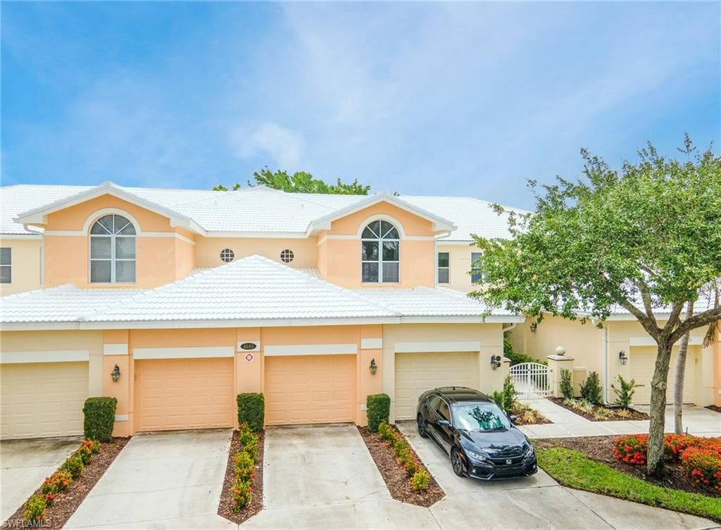 4680 Hawks Nest WAY D-103 NAPLES, FL 34114