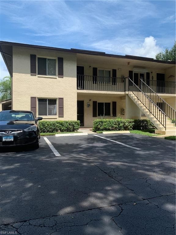 5693 Rattlesnake Hammock RD 202A NAPLES, FL 34113