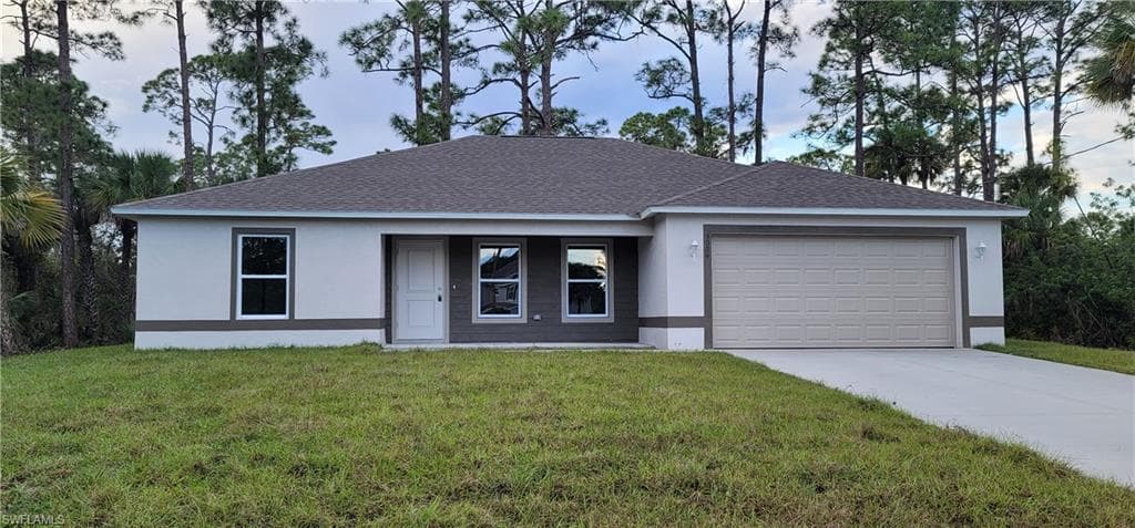 5006 Sun CT LABELLE, FL 33935