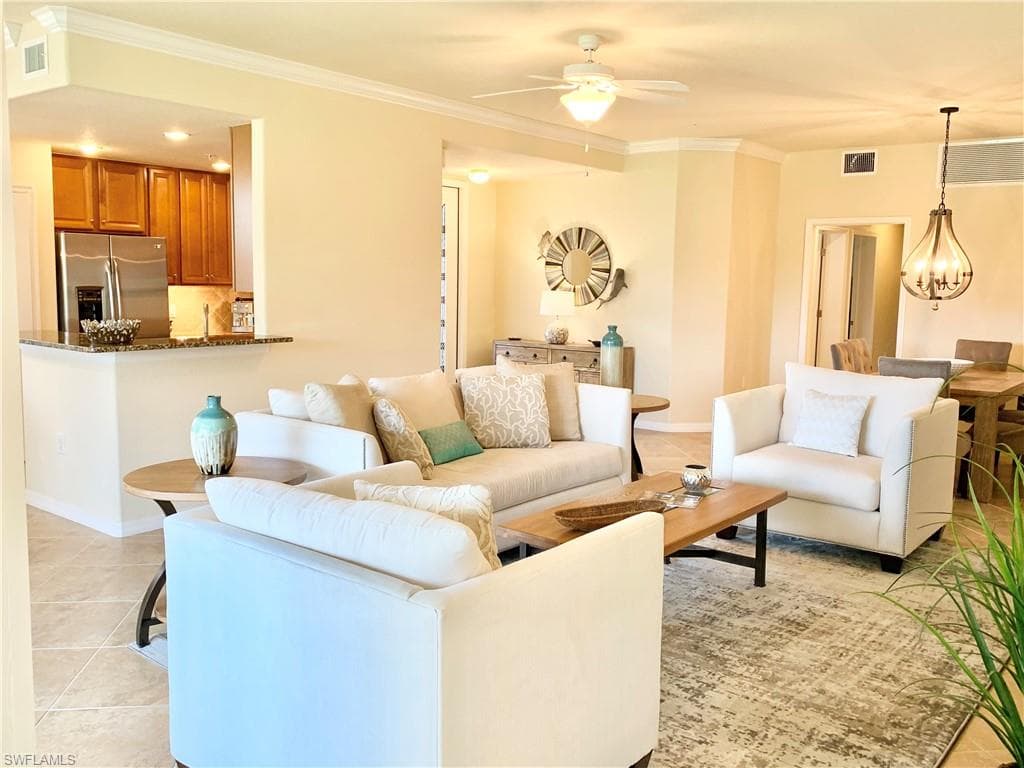 3149 Aviamar CIR 102 NAPLES, FL 34114