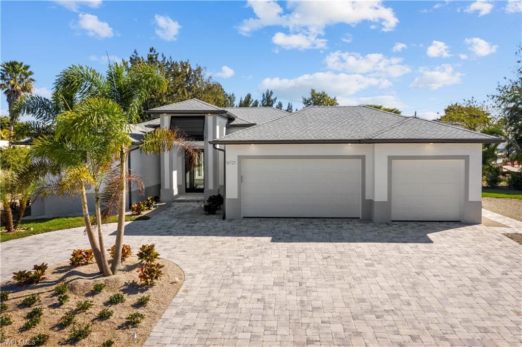 5839 SW 1st CT CAPE CORAL, FL 33914