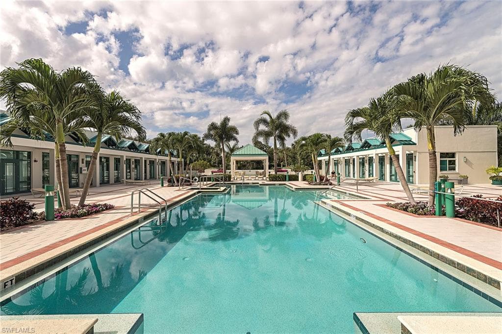7515 Pelican Bay BLVD 5A NAPLES, FL 34108