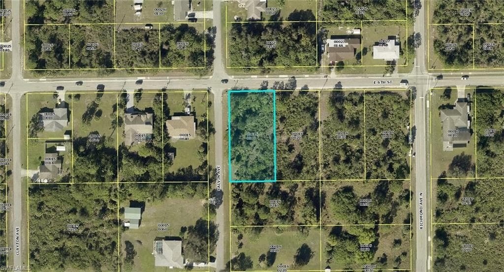 300 E 6th ST LEHIGH ACRES, FL 33972