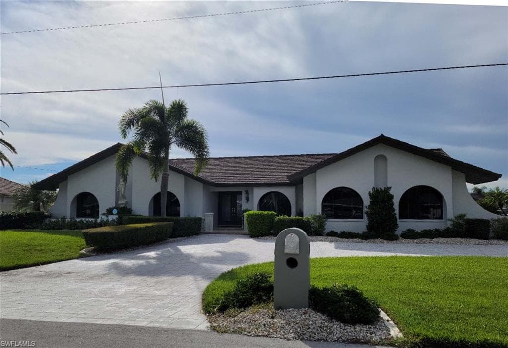 2804 SE 22nd AVE CAPE CORAL, FL 33904
