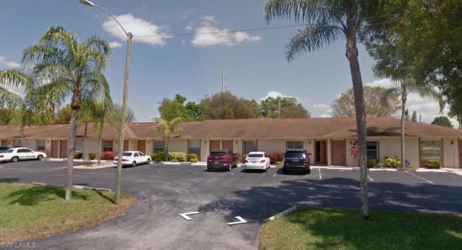 3417 SW Santa Barbara PL 110 CAPE CORAL, FL 33914