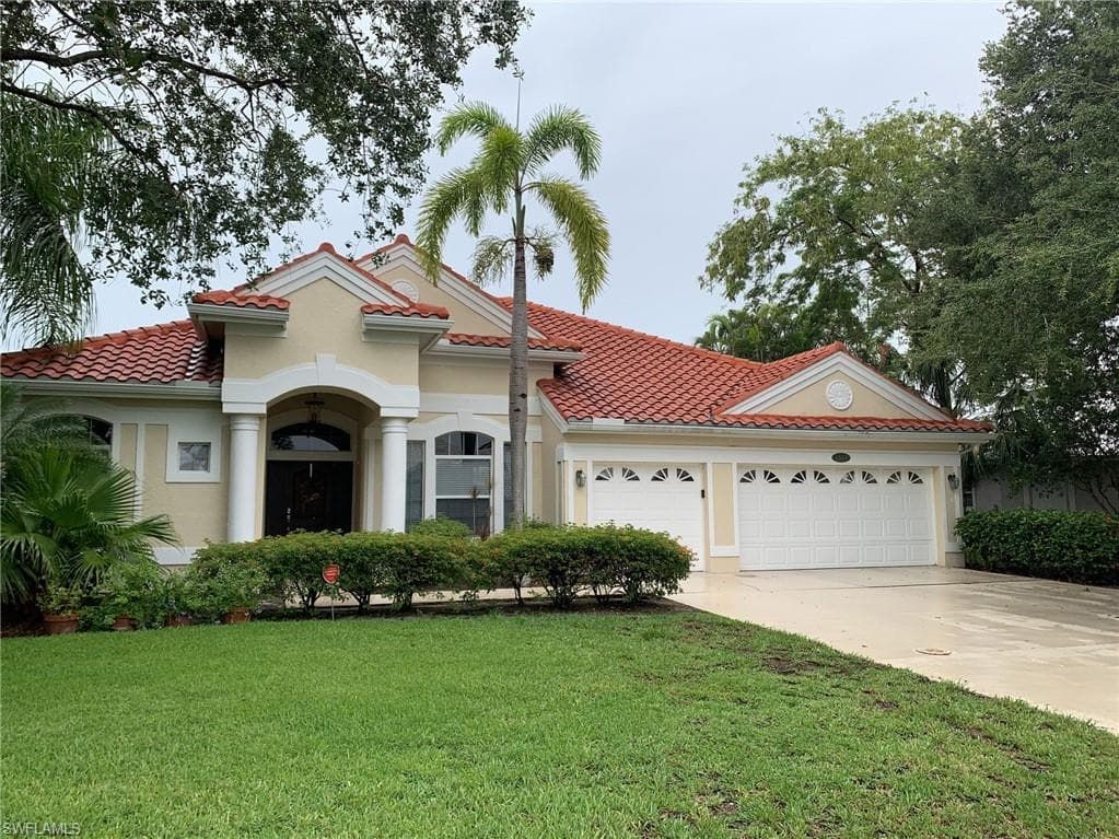 4577 Shearwater LN NAPLES, FL 34119