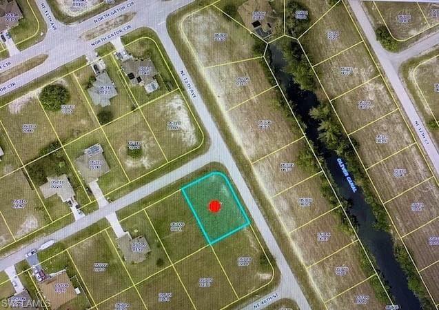 1104 NE 40th TER CAPE CORAL, FL 33909