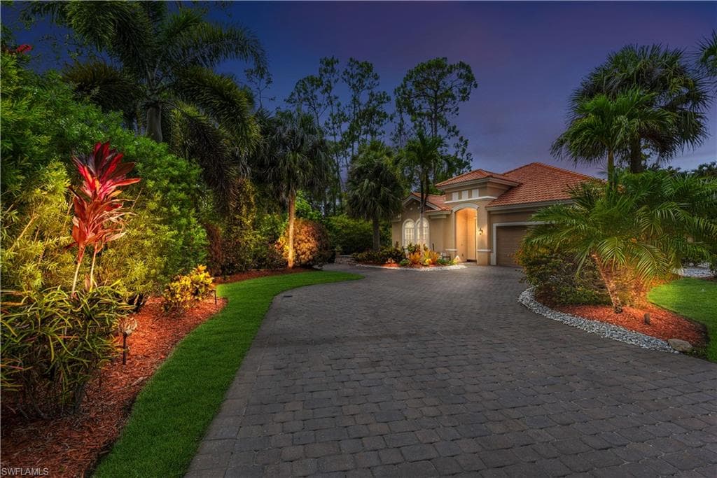 15921 Delasol LN NAPLES, FL 34110