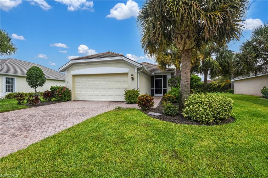 2457 Hopefield CT CAPE CORAL, FL 33991