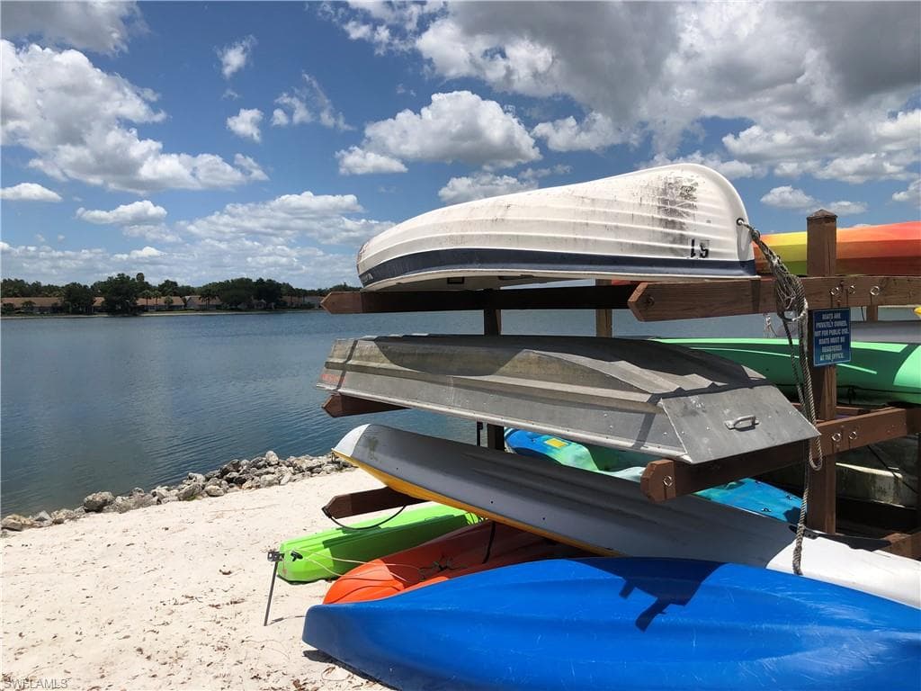 2671 Citrus Lake DR E-303 NAPLES, FL 34109