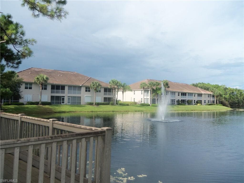 1112 Manor Lake DR H-201 NAPLES, FL 34110