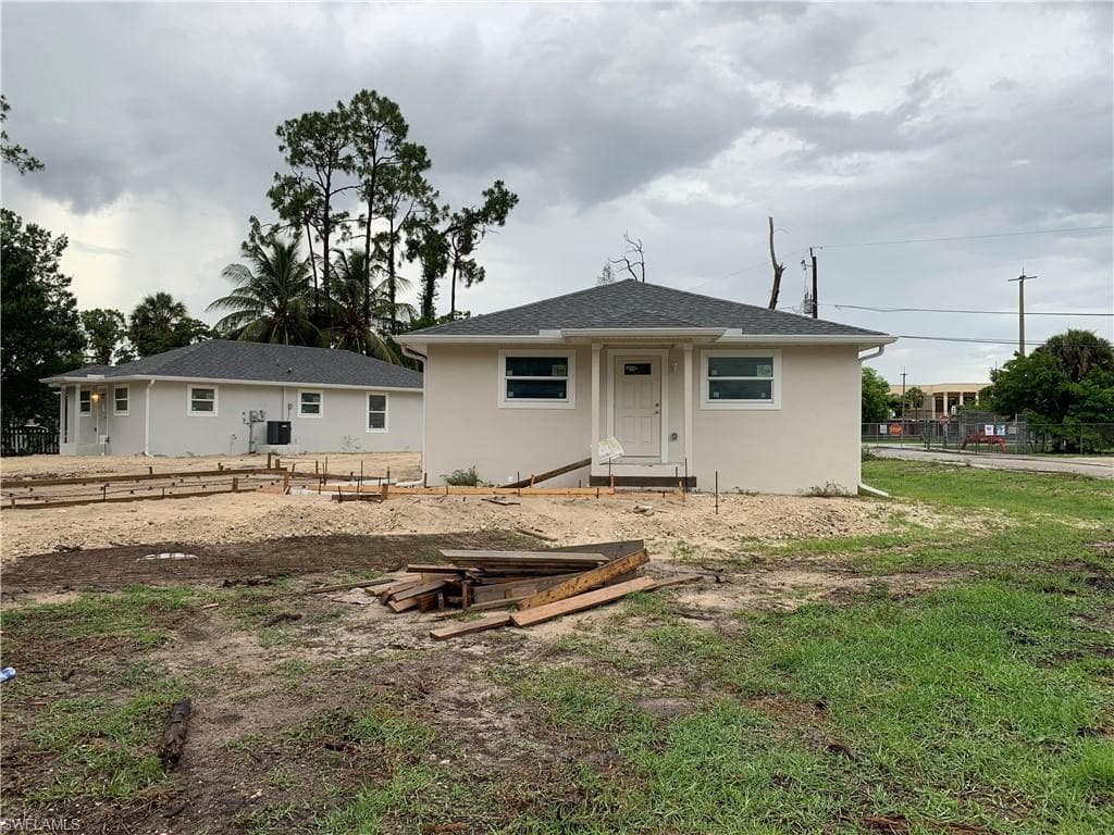 5402 Texas AVE NAPLES, FL 34113
