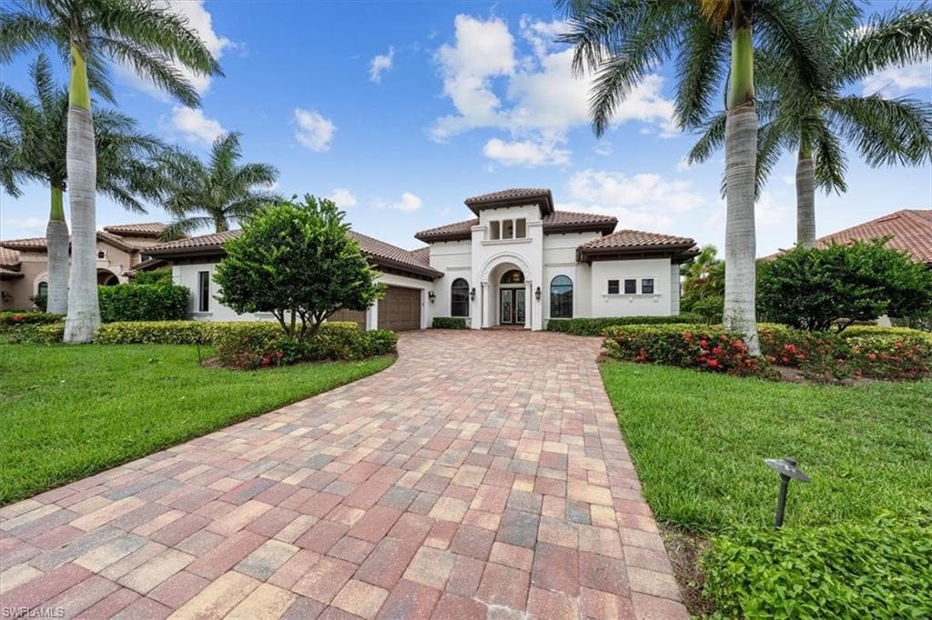 6467 Emilia CT NAPLES, FL 34113