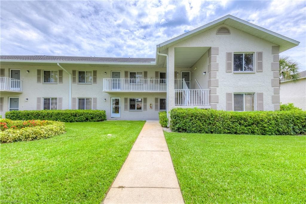 760 Augusta BLVD D204 NAPLES, FL 34113