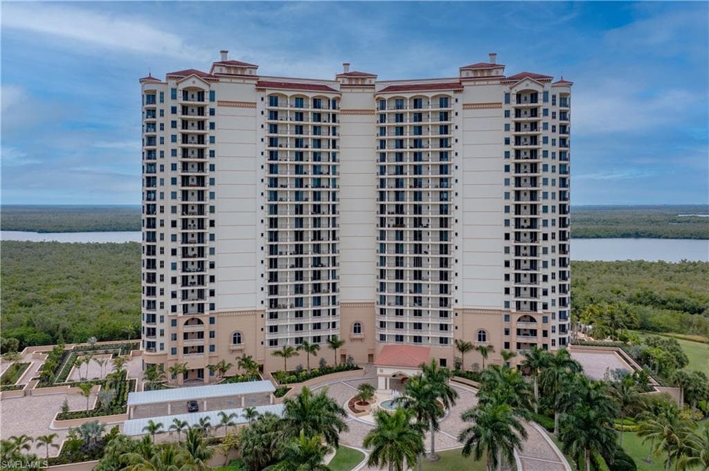 1050 Borghese LN 1703 NAPLES, FL 34114