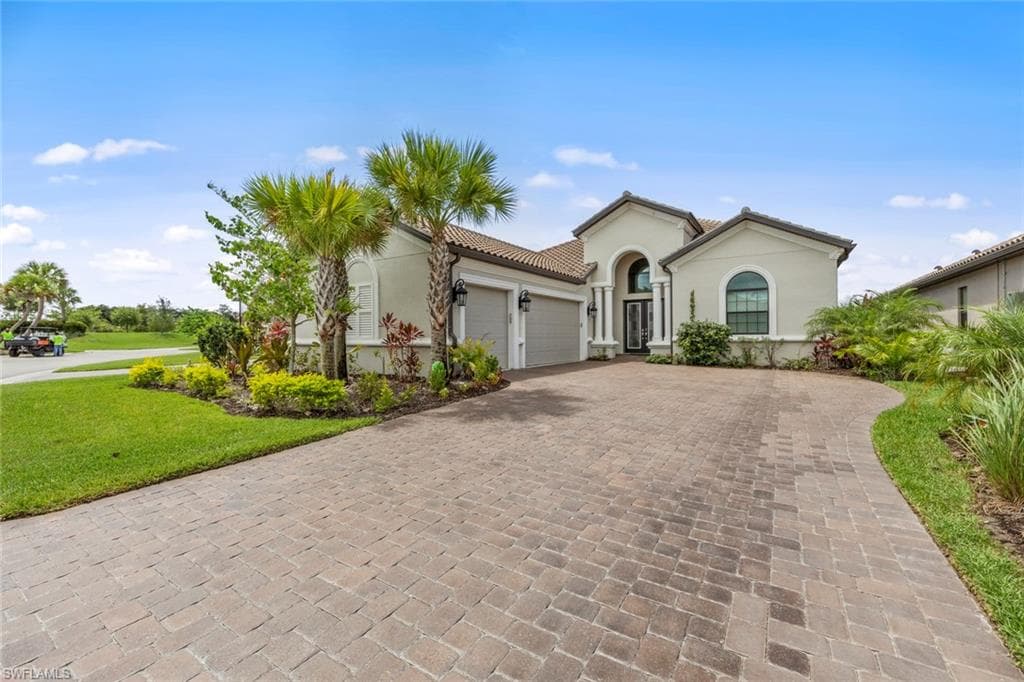 9504 Livorno CT NAPLES, FL 34119