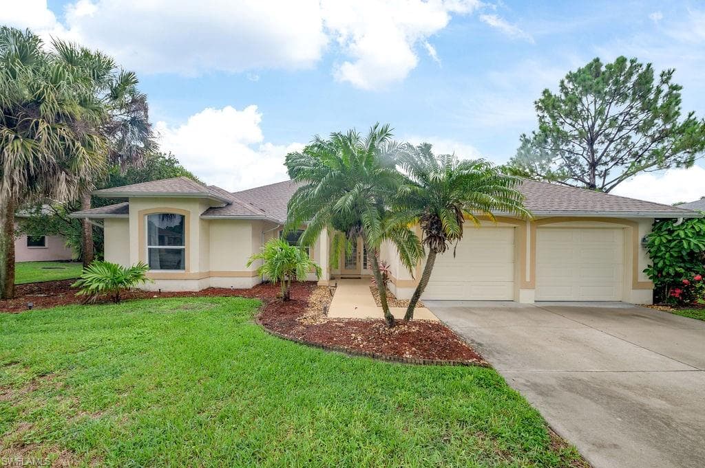 20601 Fruitful DR ESTERO, FL 33928