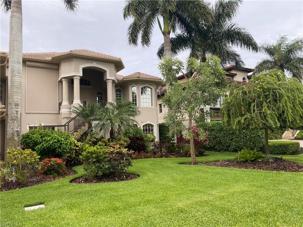 156 Egret AVE NAPLES, FL 34108