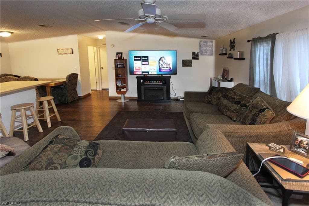 8311 Austrian BLVD PUNTA GORDA, FL 33982