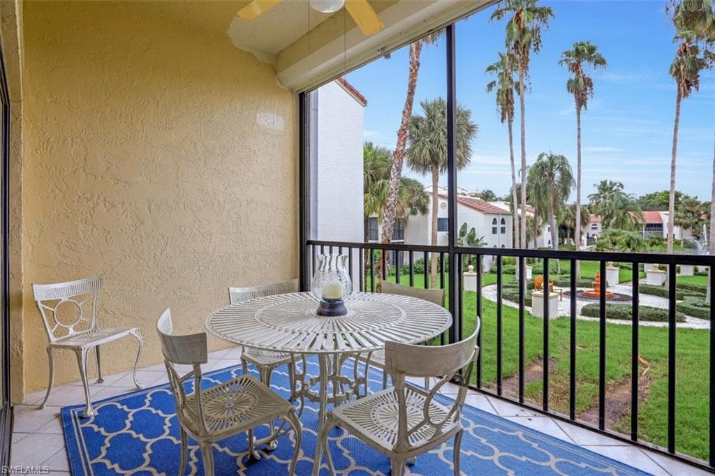 6525 VALEN WAY D-202 NAPLES, FL 34108