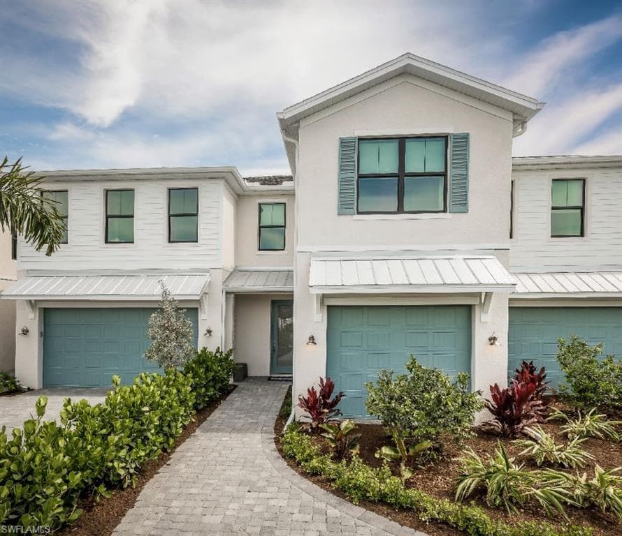 13045 Pembroke DR NAPLES, FL 34105