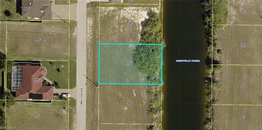 1013 NW 33rd AVE CAPE CORAL, FL 33993